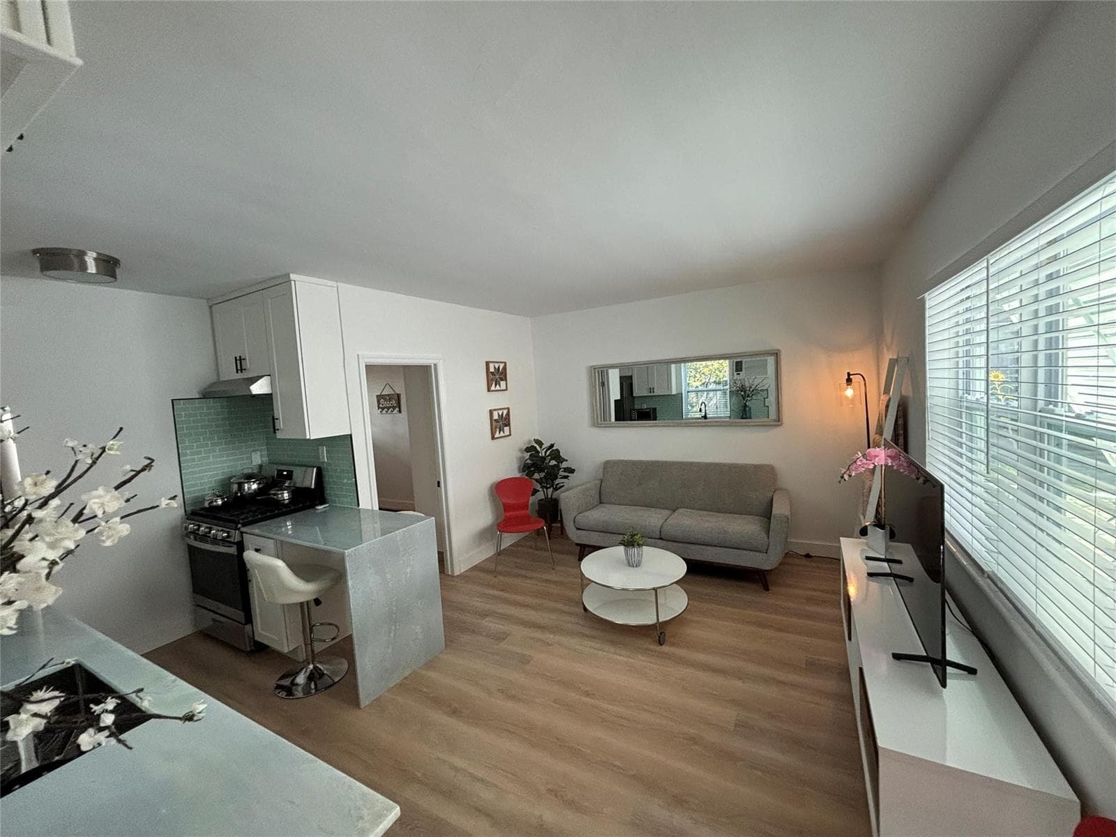 1315 SE 2nd Street # REAR WEST, Fort Lauderdale FL 33301