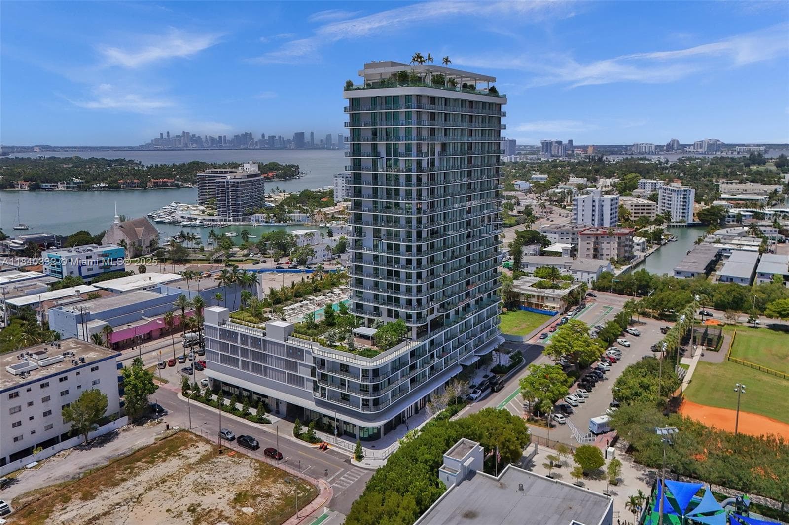 580 72nd St # 1208, Miami Beach FL 33141 photo 3