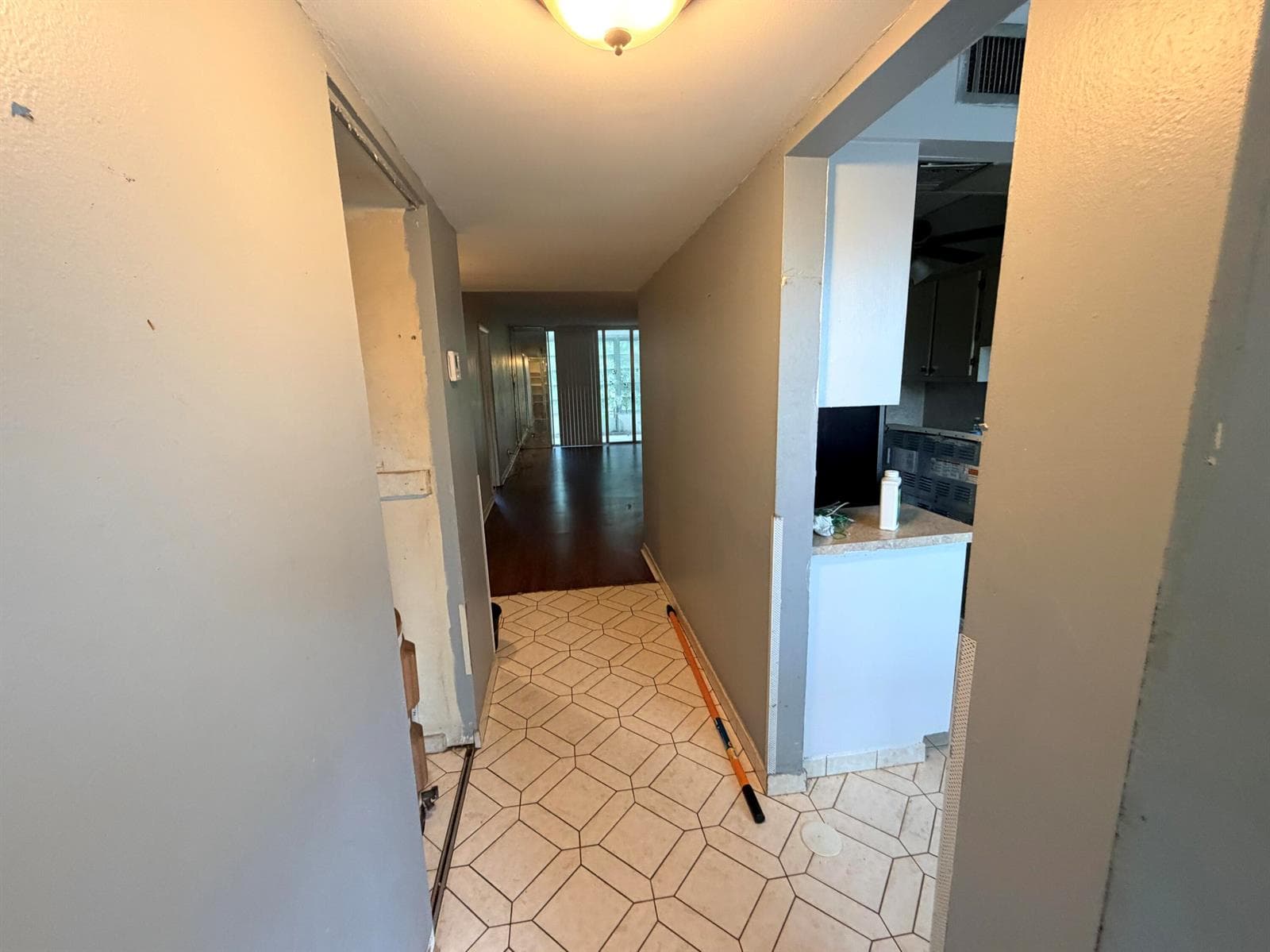 3070 NW 48th Terrace # 307, Lauderdale Lakes FL 33313 photo 5