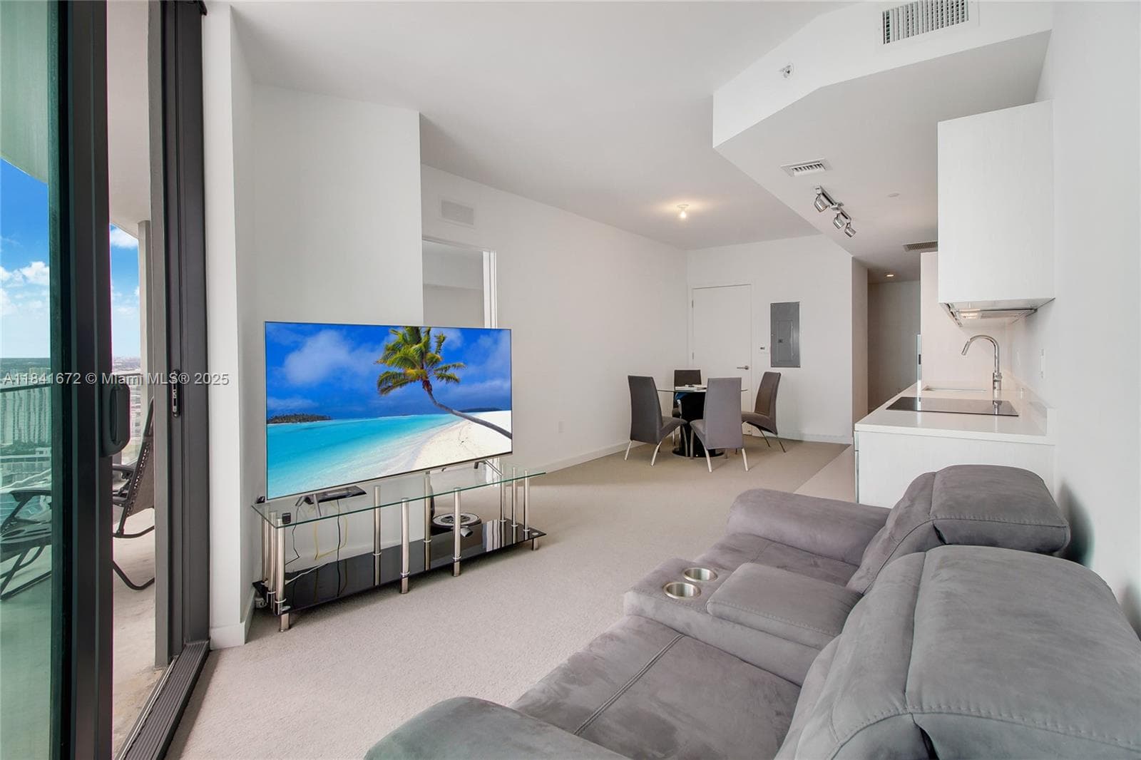 501 NE 31st St # 3607, Miami FL 33137 photo 5