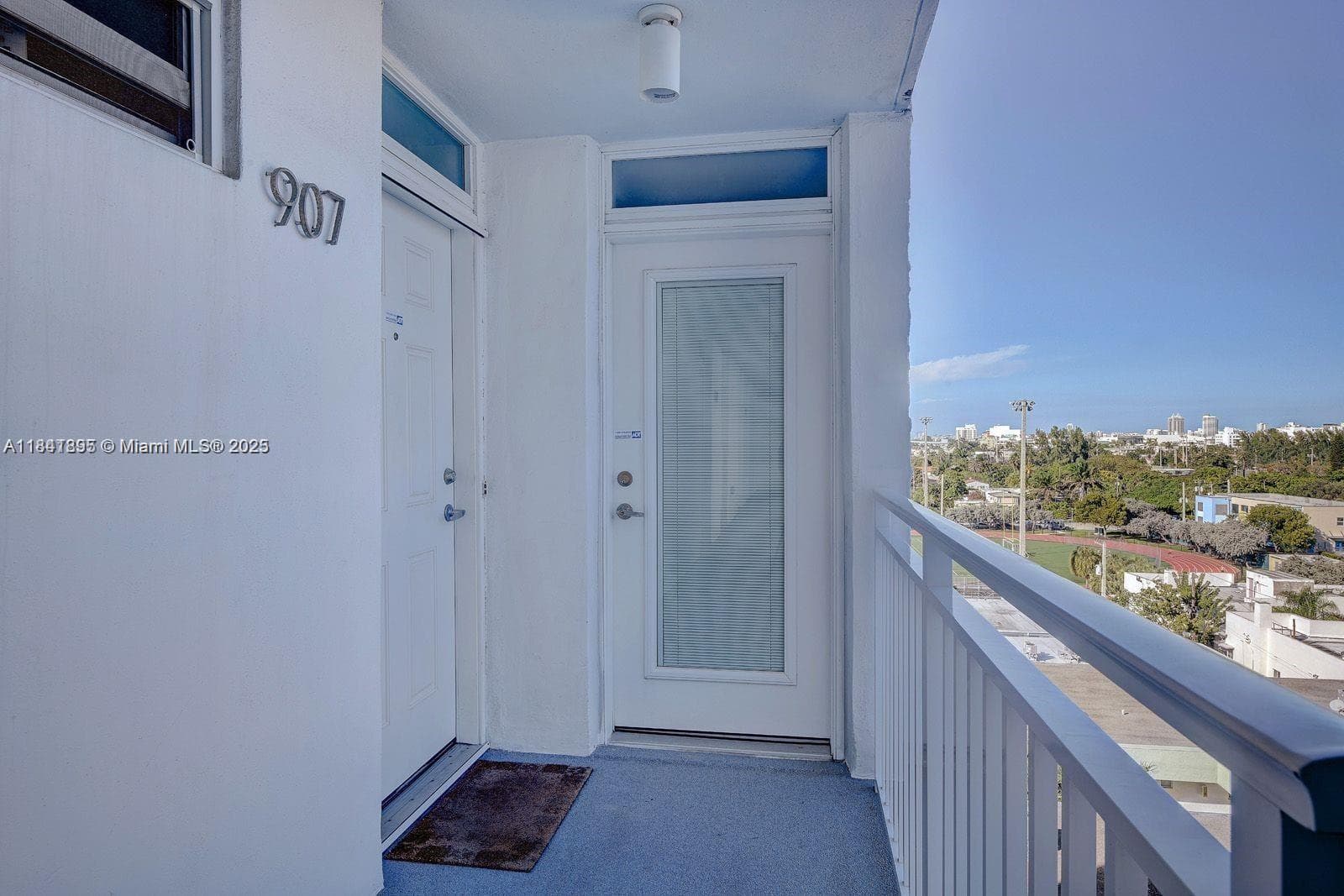 1045 10th St # 907, Miami Beach FL 33139 photo 5