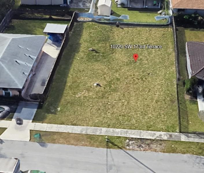 10220 SW 173rd Terrace, Miami FL 33157 photo 3