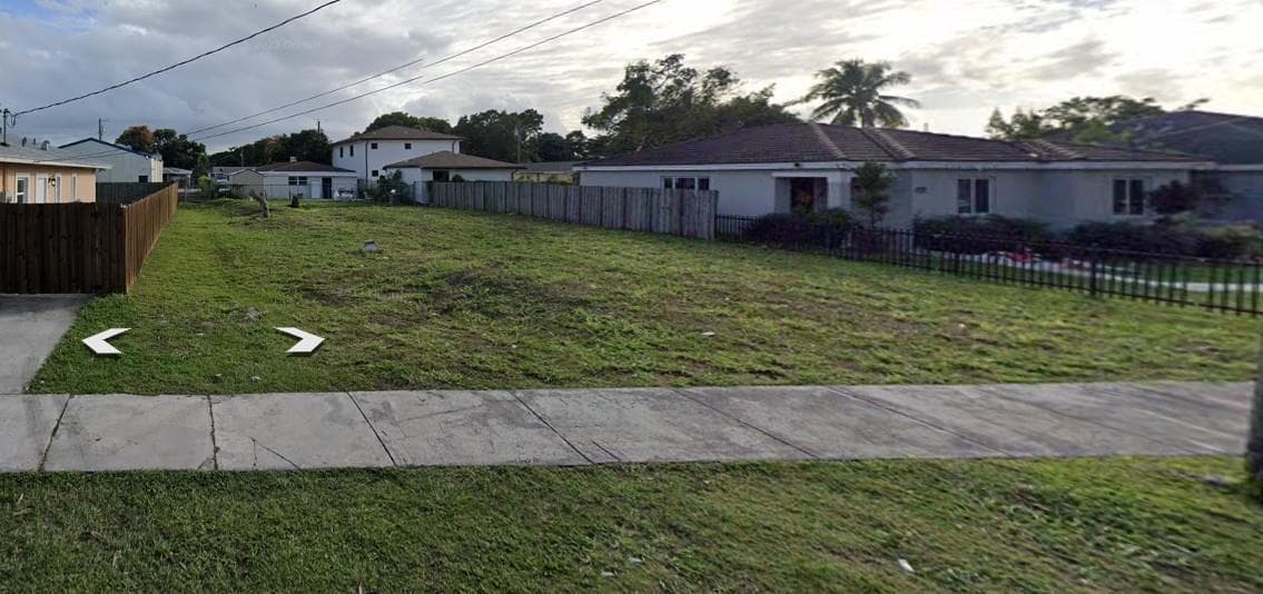 10220 SW 173rd Terrace, Miami FL 33157 photo 4