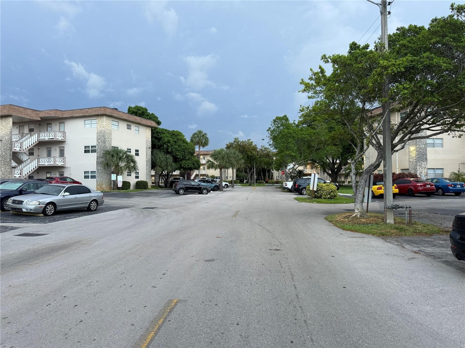 5111 W Oakland Park Boulevard # 307, Lauderdale Lakes FL 33313 photo 3