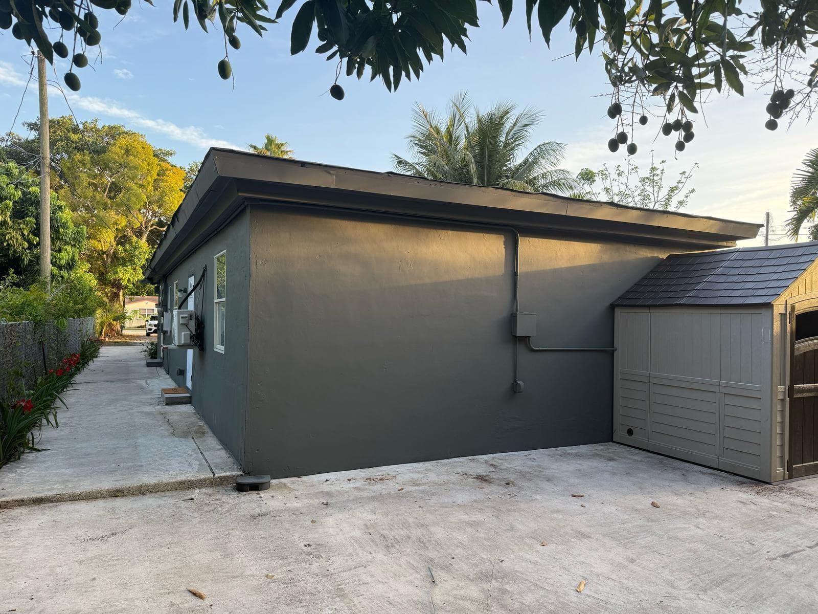 2739 Lincoln Street, Hollywood FL 33020 photo 2