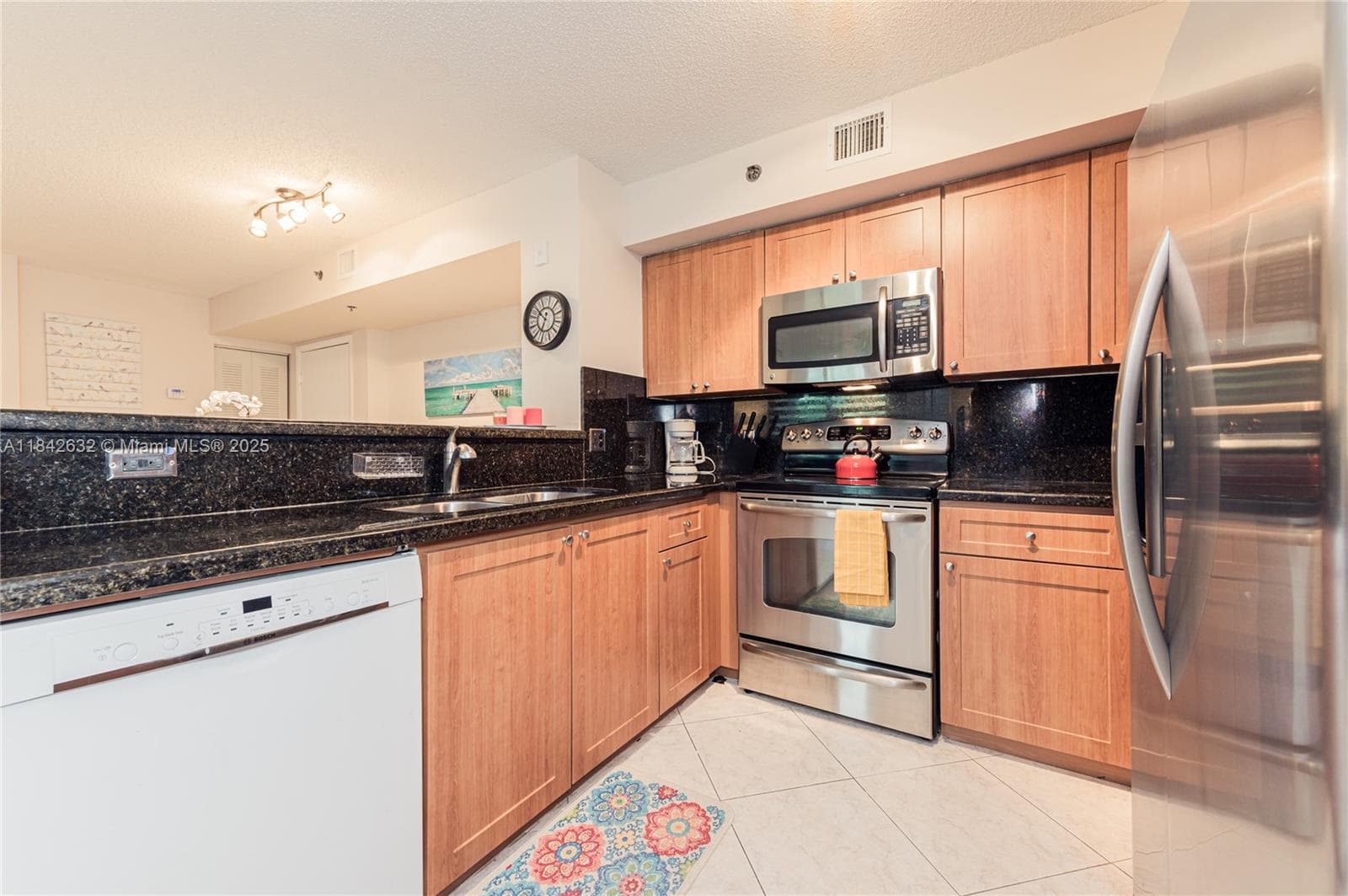19801 E Country Club Dr # 4303, Aventura FL 33180 photo 3