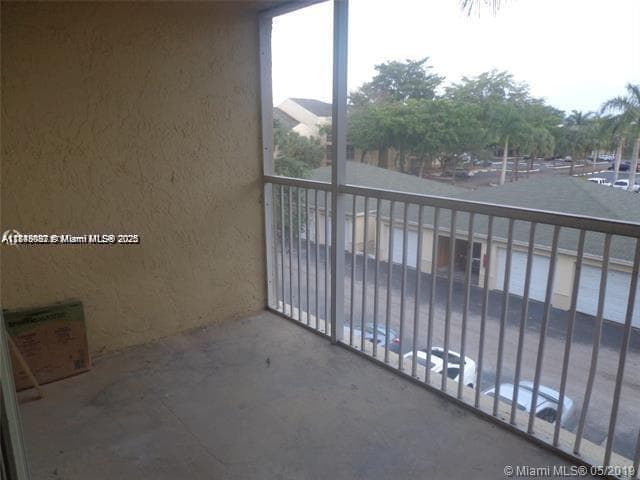 5686 Rock Island Rd # 129, Tamarac FL 33319 photo 3