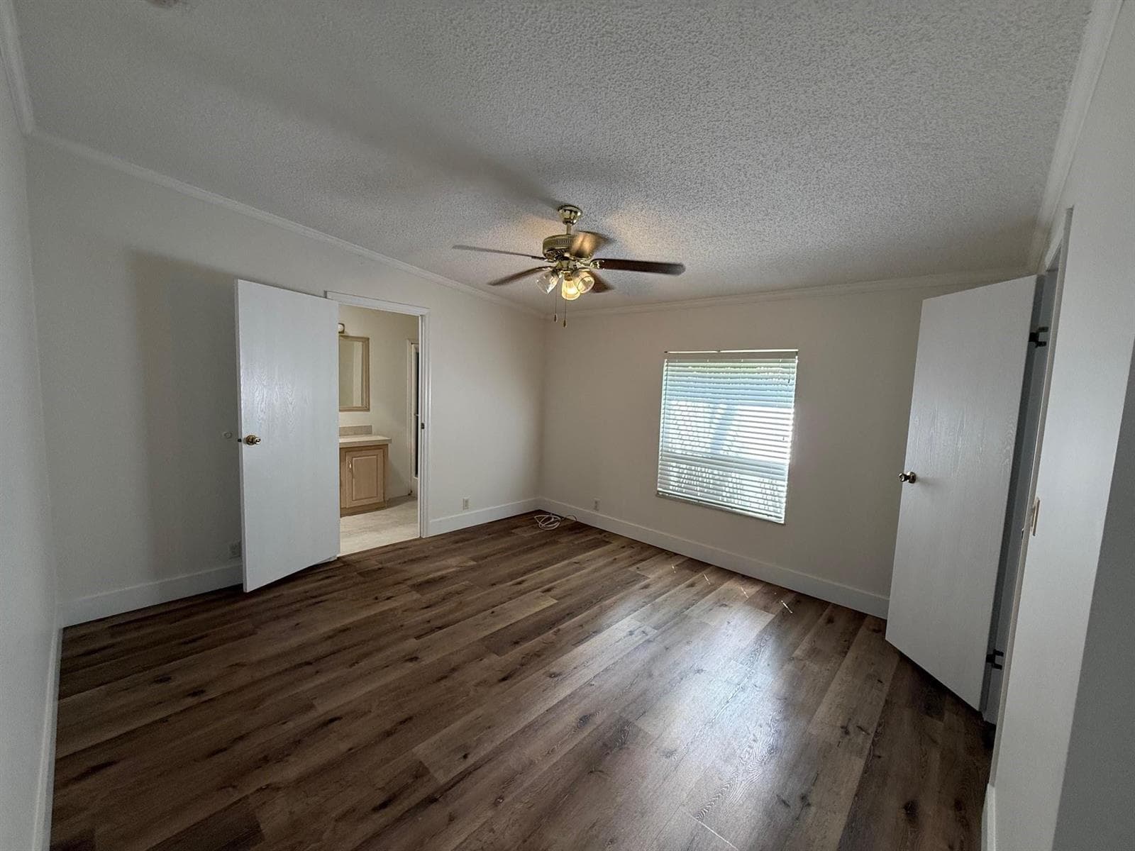 8648 SW 16th Place, Davie FL 33324 photo 5
