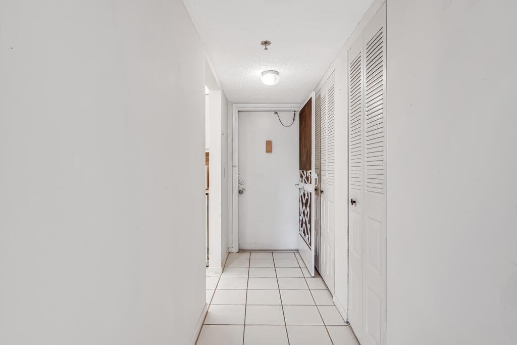 4640 Lucerne Lakes Boulevard # 206, Lake Worth FL 33467 photo 3