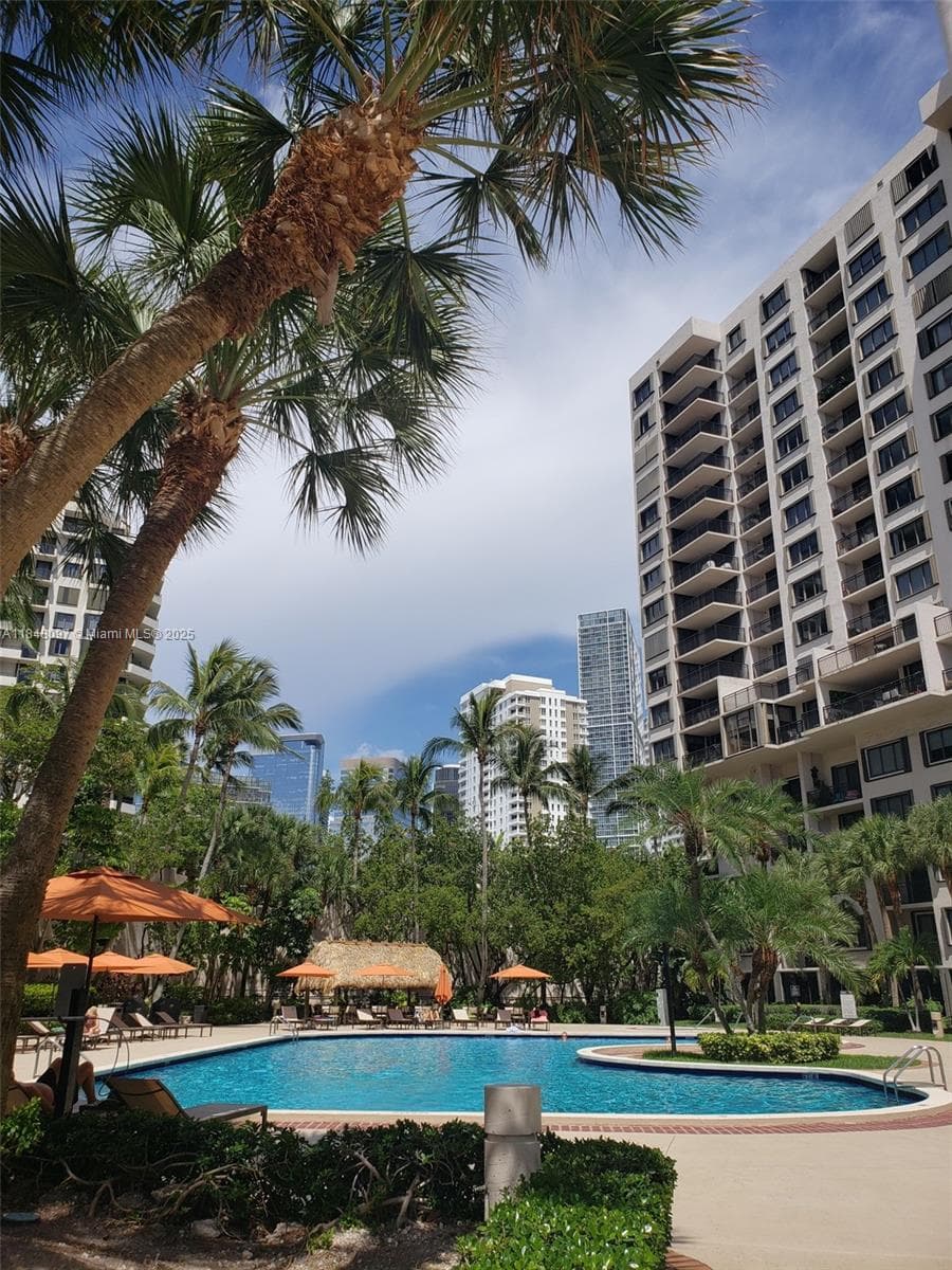 540 Brickell Key Dr # 1524, Miami FL 33131