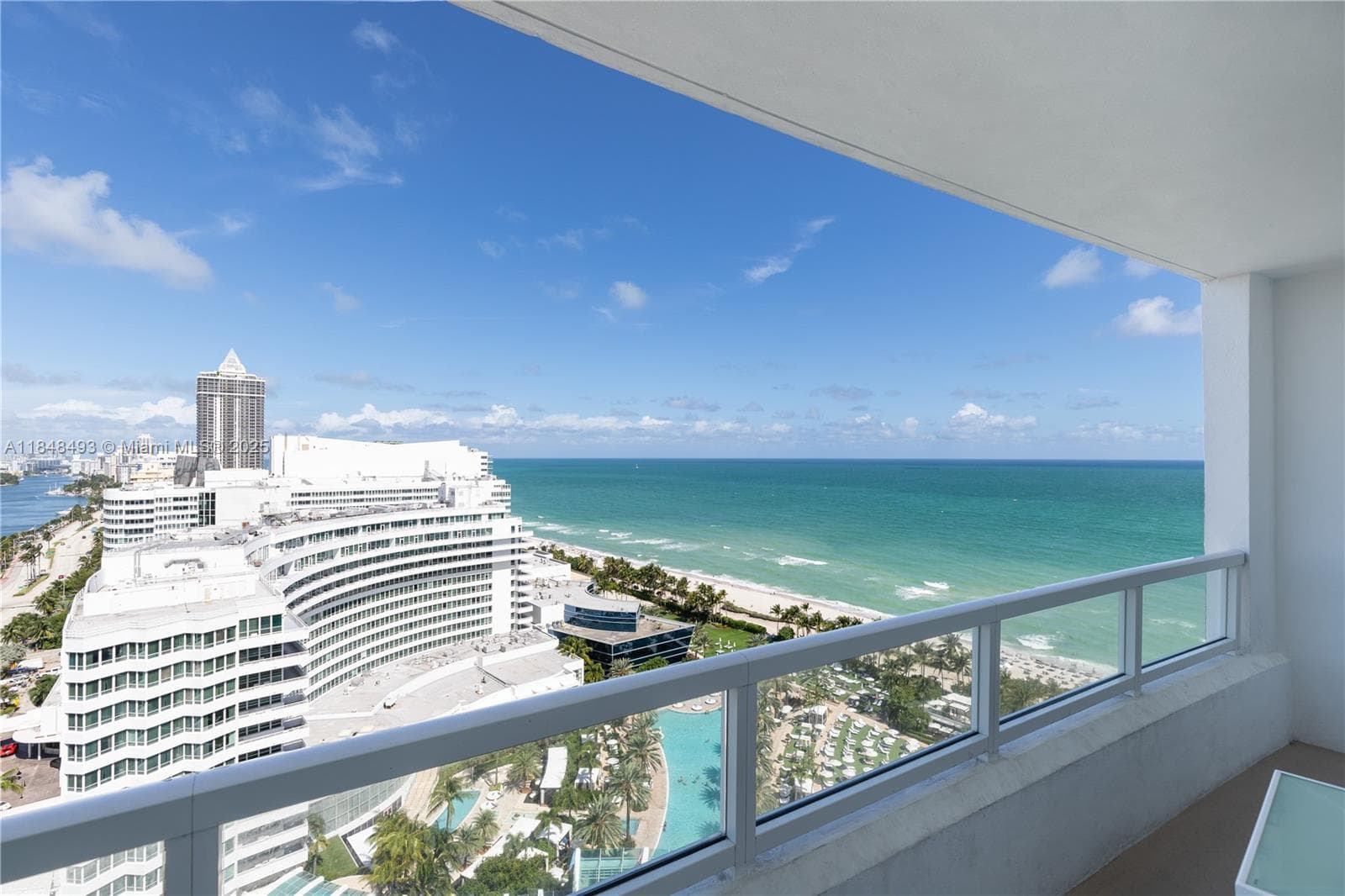 4391 Collins Ave # 1605, Miami Beach FL 33140 photo 3