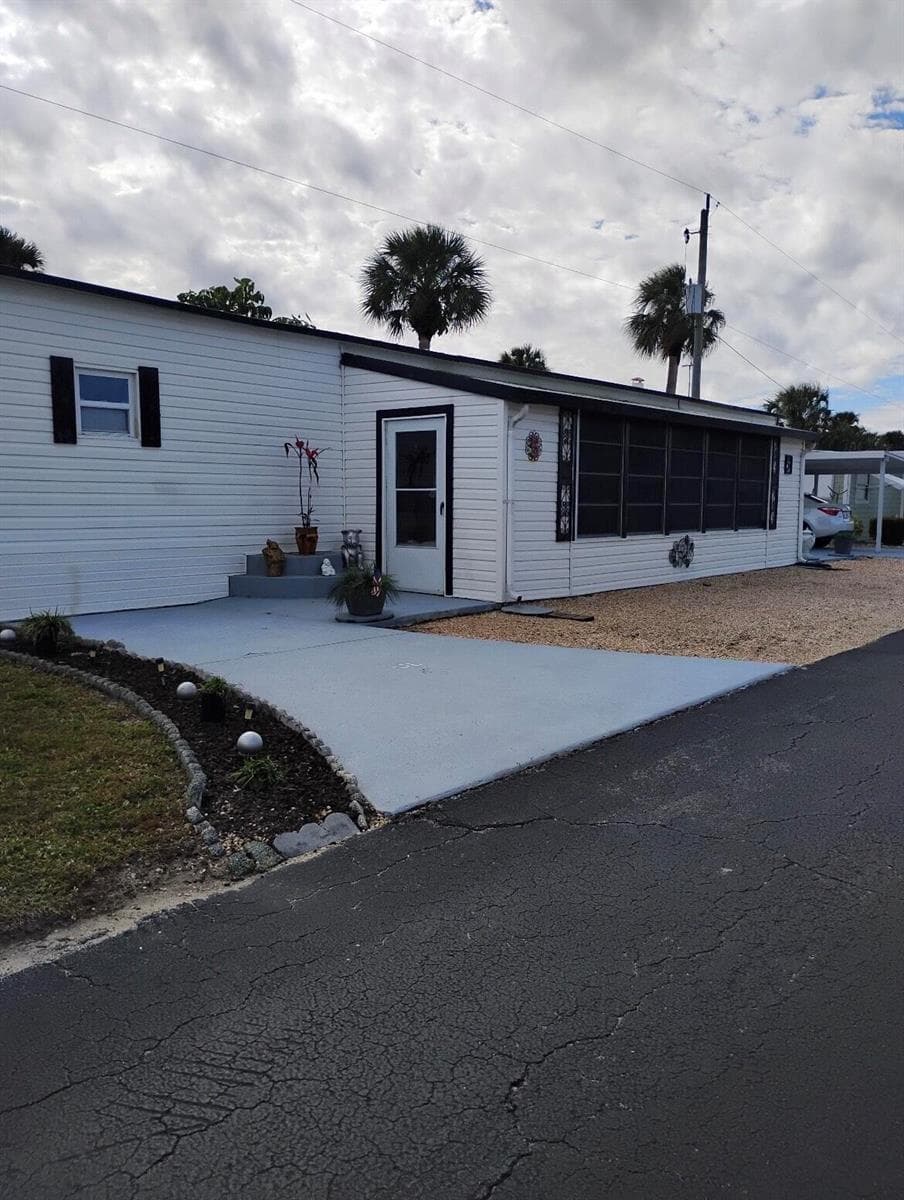 13827 S Indian River Drive # 5, Jensen Beach FL 34957 photo 2