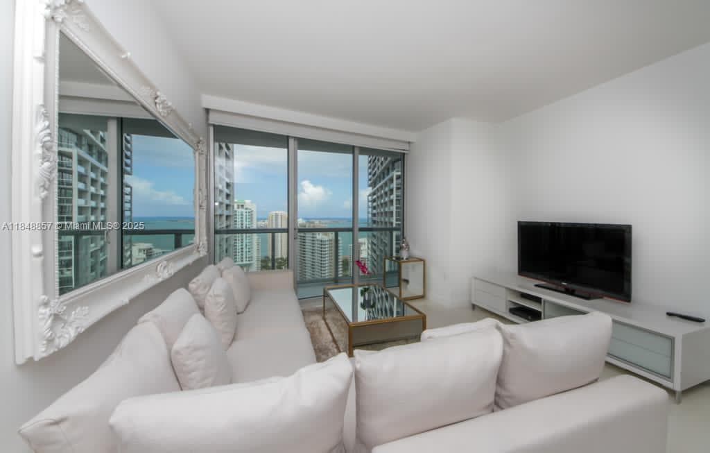 485 Brickell Ave # 3711, Miami FL 33131 photo 5