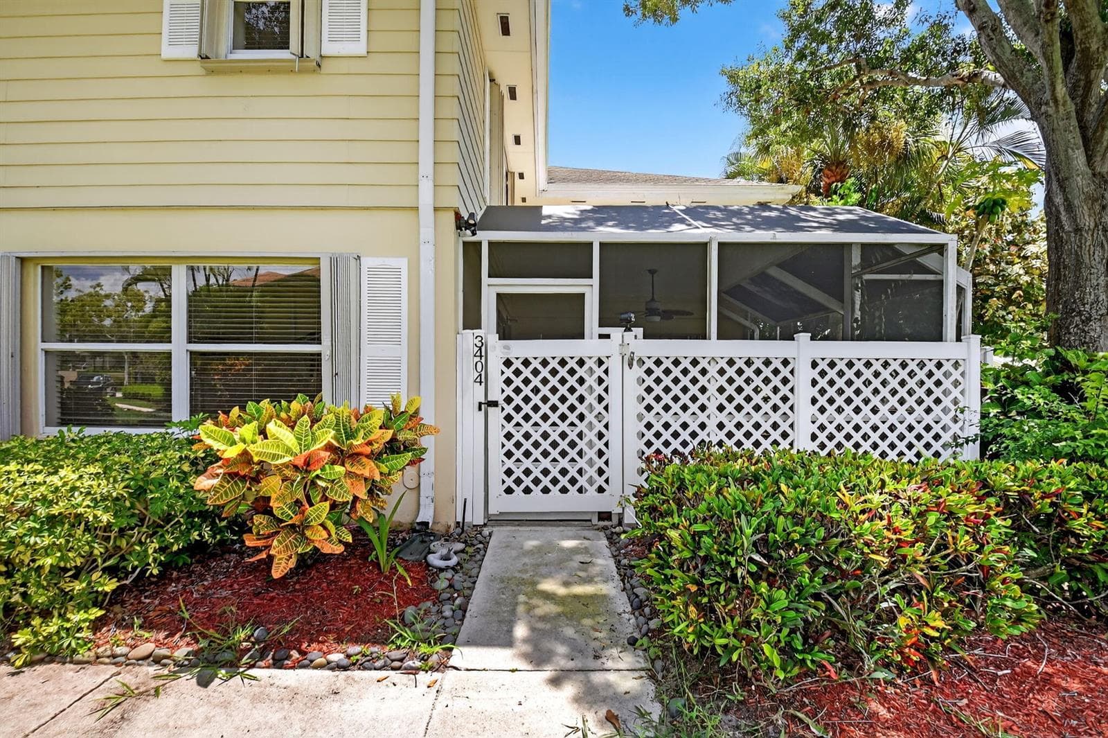 3404 Hayden Court, Boynton Beach FL 33436 photo 2