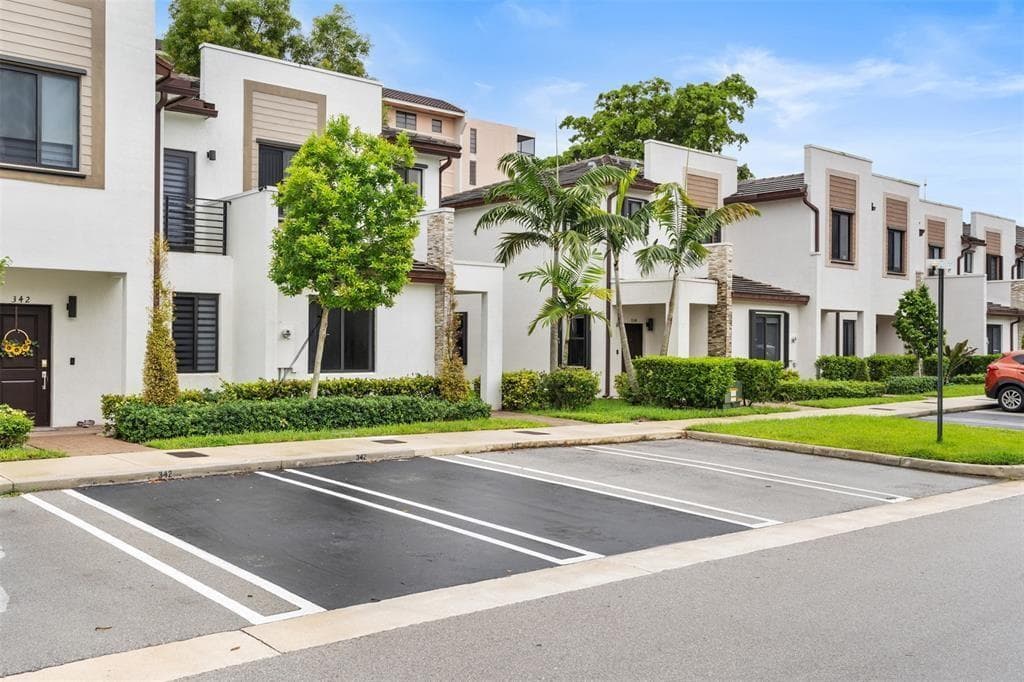 340 NE 208th Terrace # 340, Miami FL 33179 photo 2