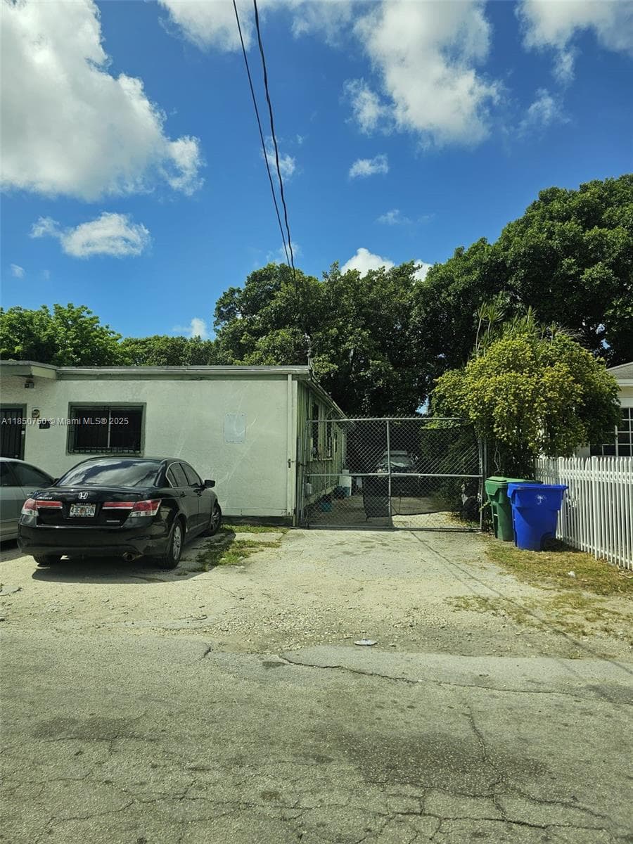 140 NE 83rd St, Miami FL 33138 photo 3