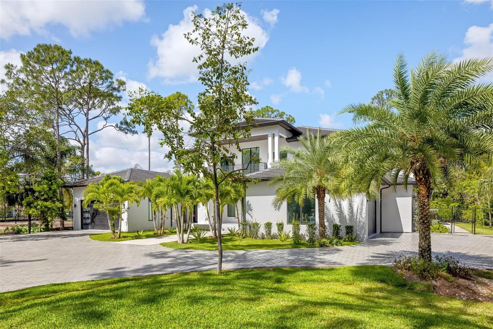 5951 NW 72 Way, Parkland FL 33067 photo 5