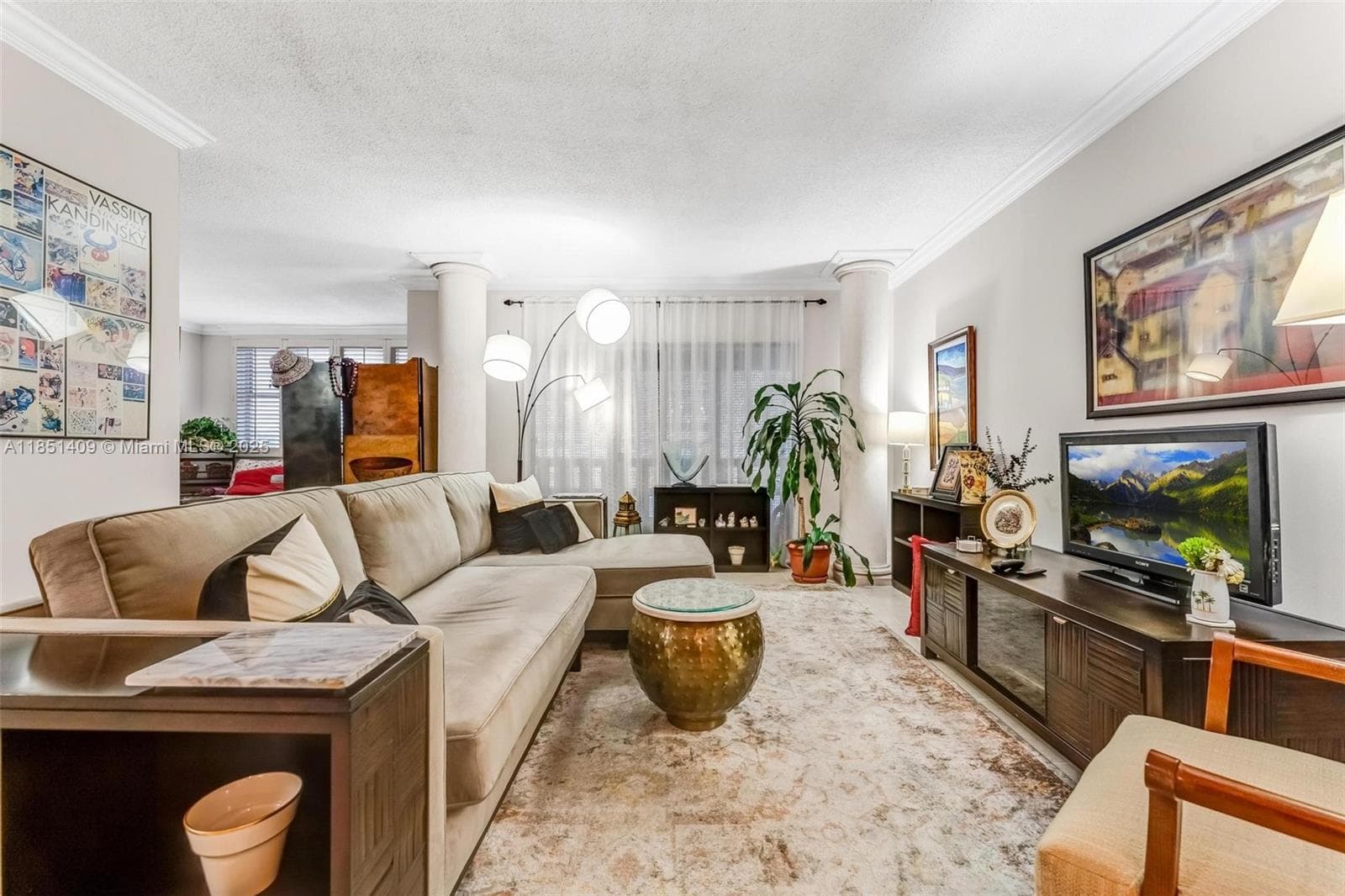 4330 Hillcrest Dr # 516, Hollywood FL 33021