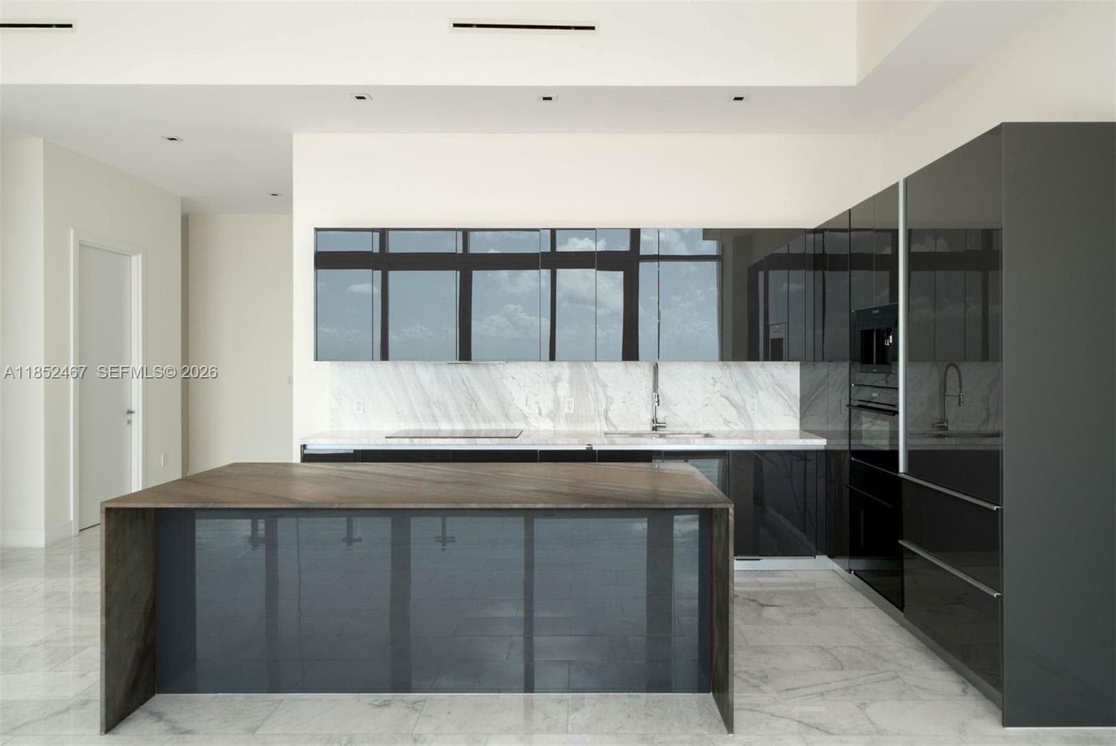1451 Brickell Ave # 5302, Miami FL 33131 photo 5