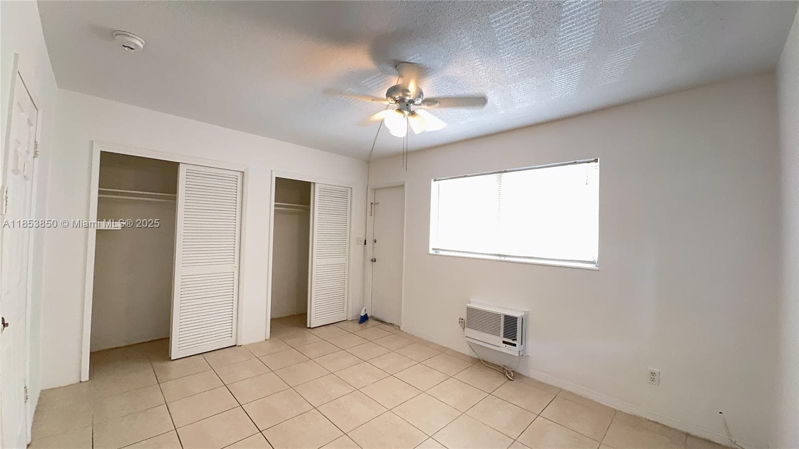 4317 NE 21st Ave # 1, Fort Lauderdale, FL 33308 photo 2