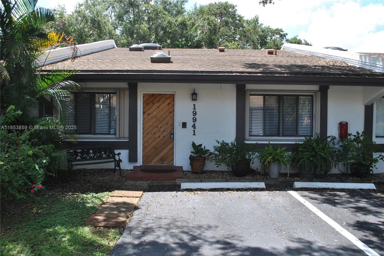 19941 NE 5th Ct # 3M, Miami FL 33179