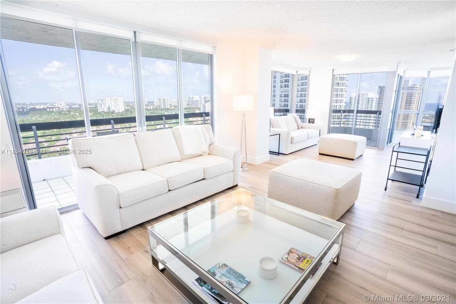 3530 Mystic Pointe Dr # 2509, Aventura FL 33180 photo 4
