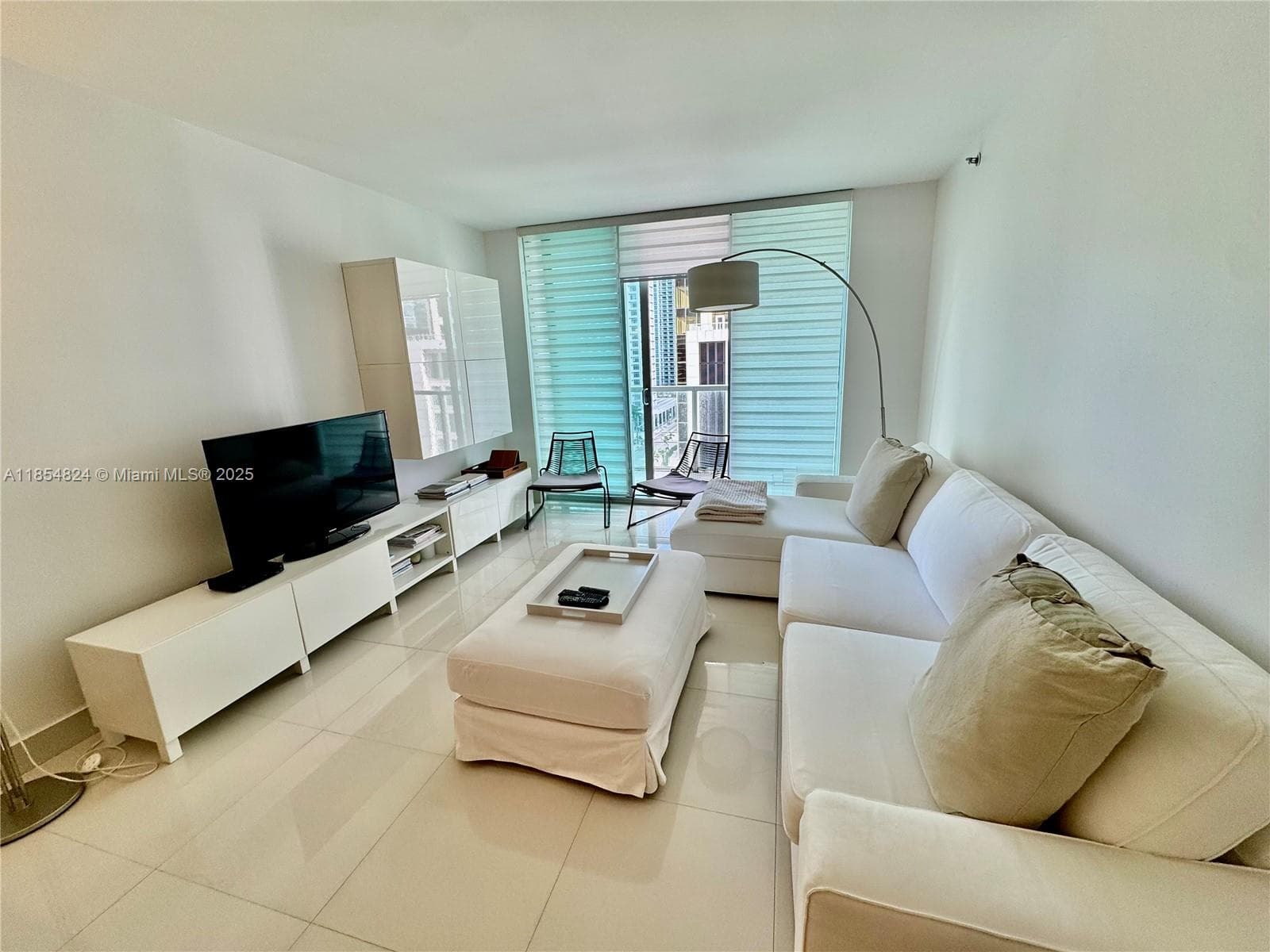 500 Brickell Ave # 1204, Miami FL 33131 photo 5