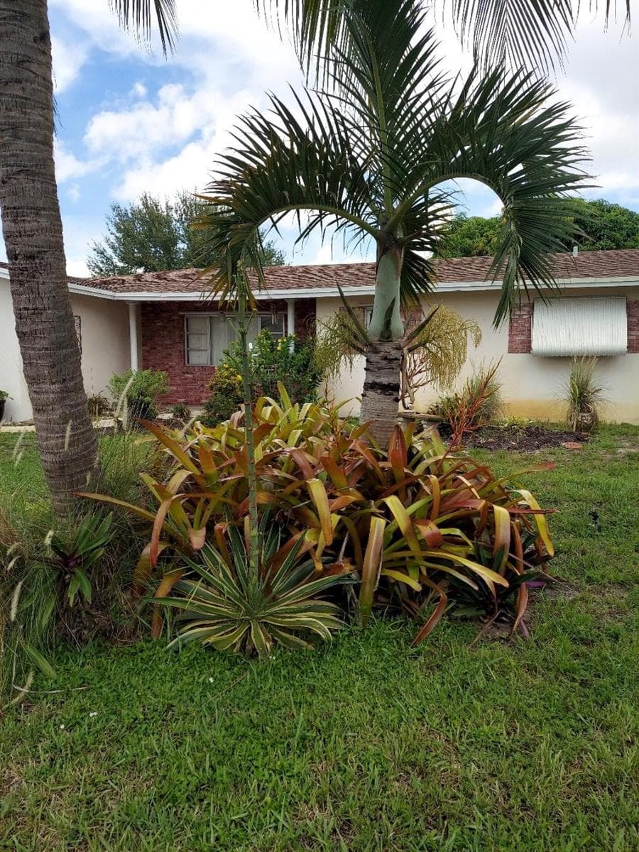 1011 NW 45th Court, Fort Lauderdale FL 33309 photo 2