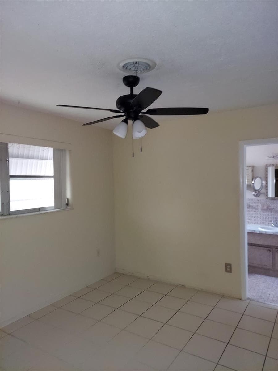 1011 NW 45th Court, Fort Lauderdale FL 33309 photo 5