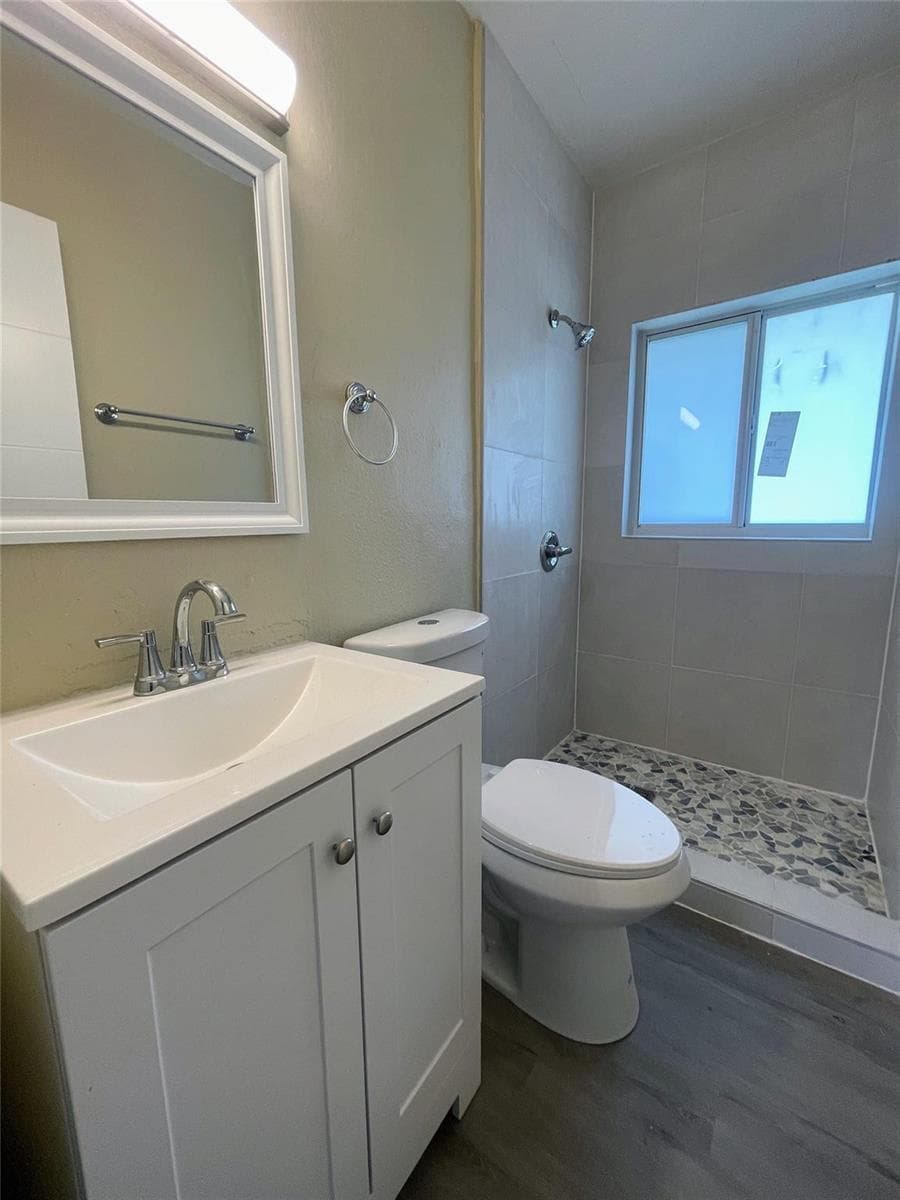 712 NW 17th Avenue, Fort Lauderdale FL 33311 photo 5