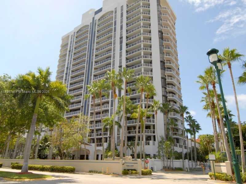 3600 YACHT CLUB DR # 1503, Aventura FL 33180 photo 3