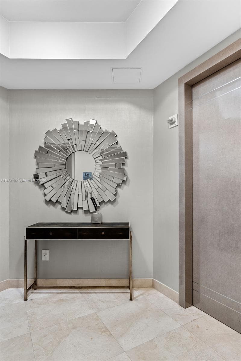 16001 Collins Ave # 907, Sunny Isles Beach FL 33160 photo 2