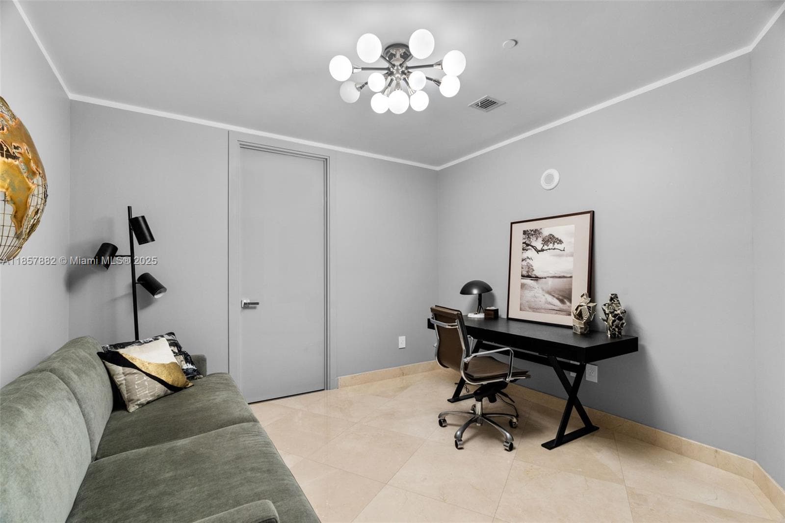 16001 Collins Ave # 907, Sunny Isles Beach FL 33160 photo 4