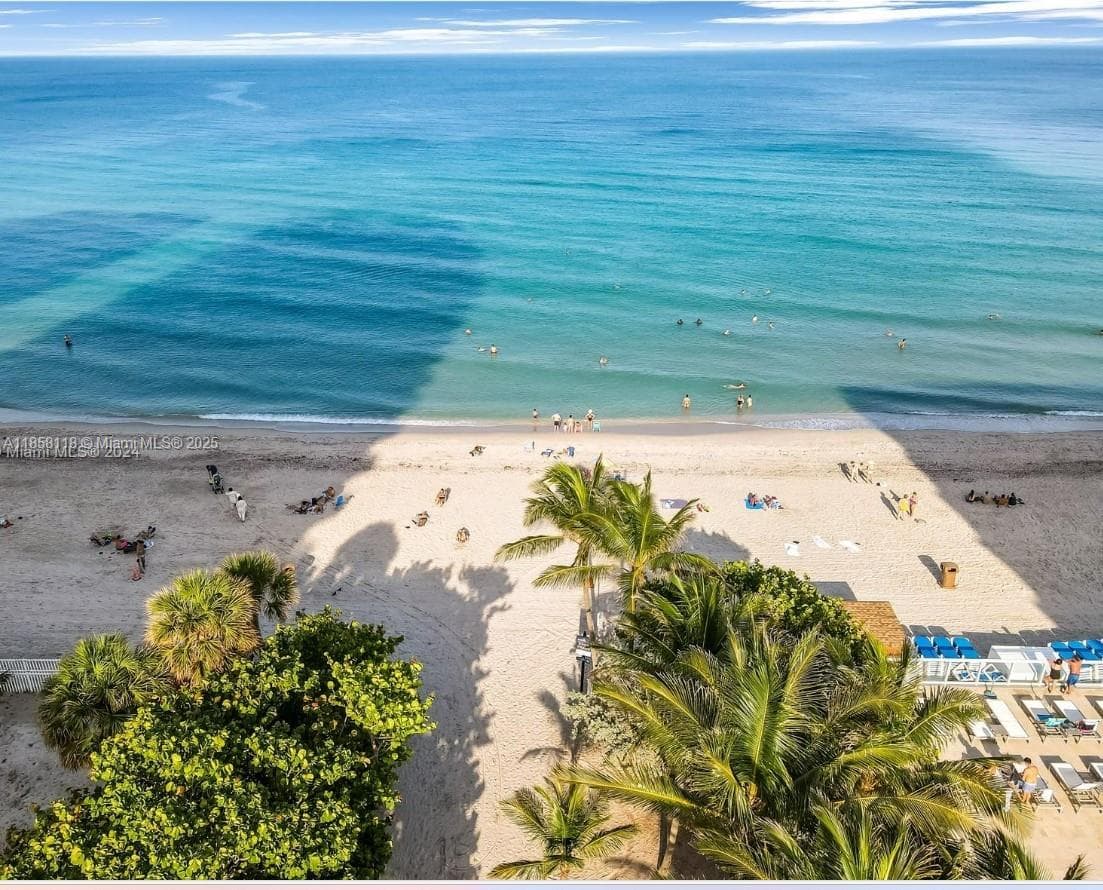 19201 Collins Ave # 611, Sunny Isles Beach FL 33160 photo 3