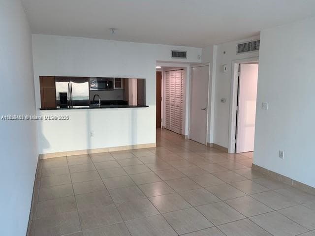 31 SE 5th St # 2603, Miami FL 33131 photo 3