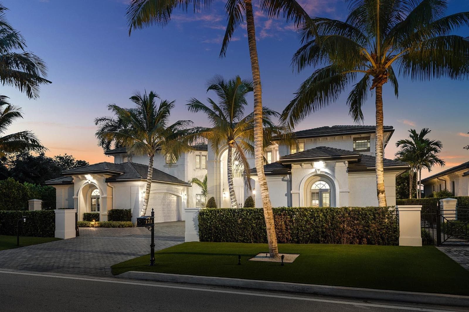 121 Royal Palm Way, Boca Raton FL 33432 photo 2