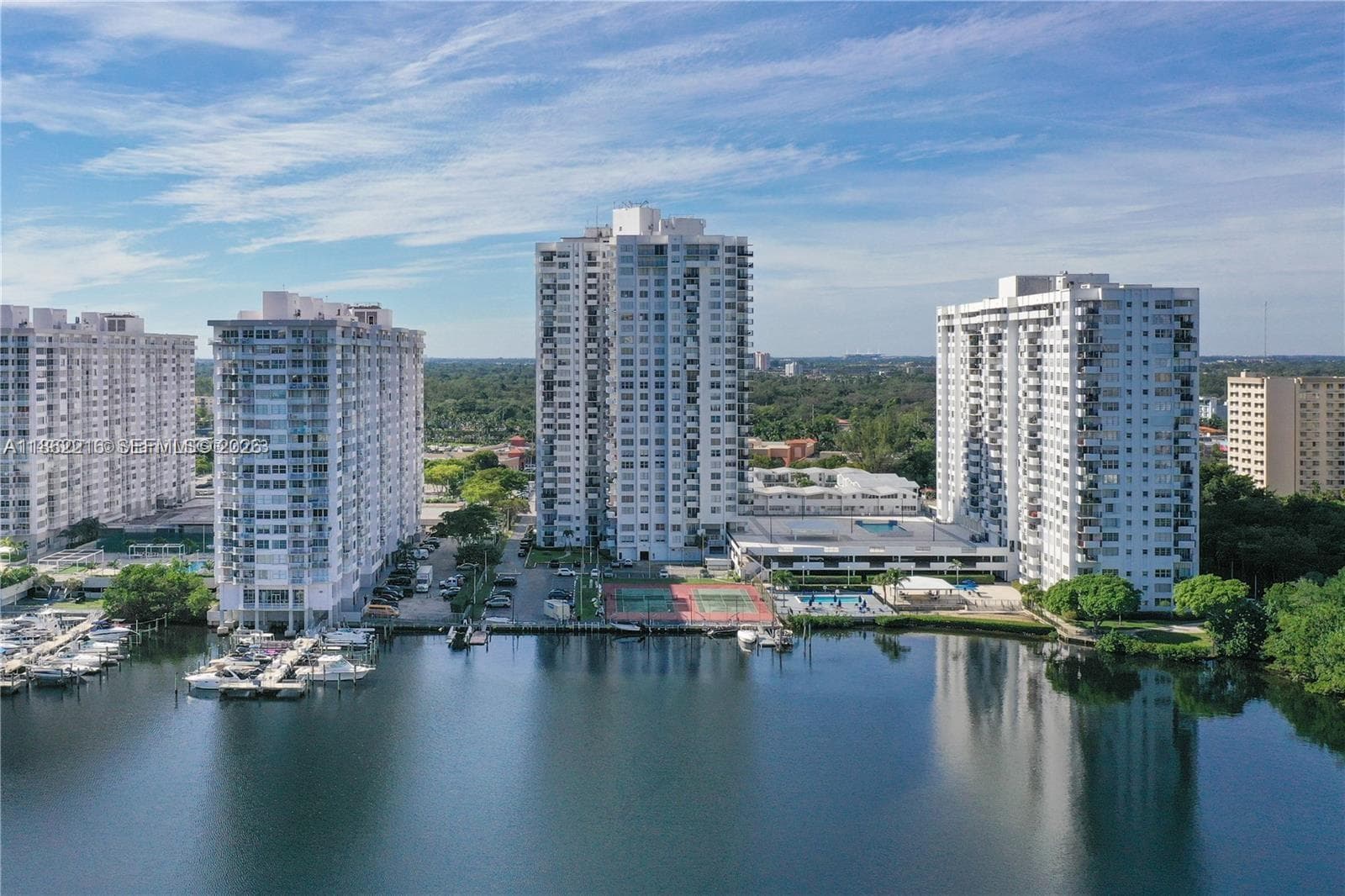 2750 NE 183rd St # 2707, Aventura FL 33160 photo 4