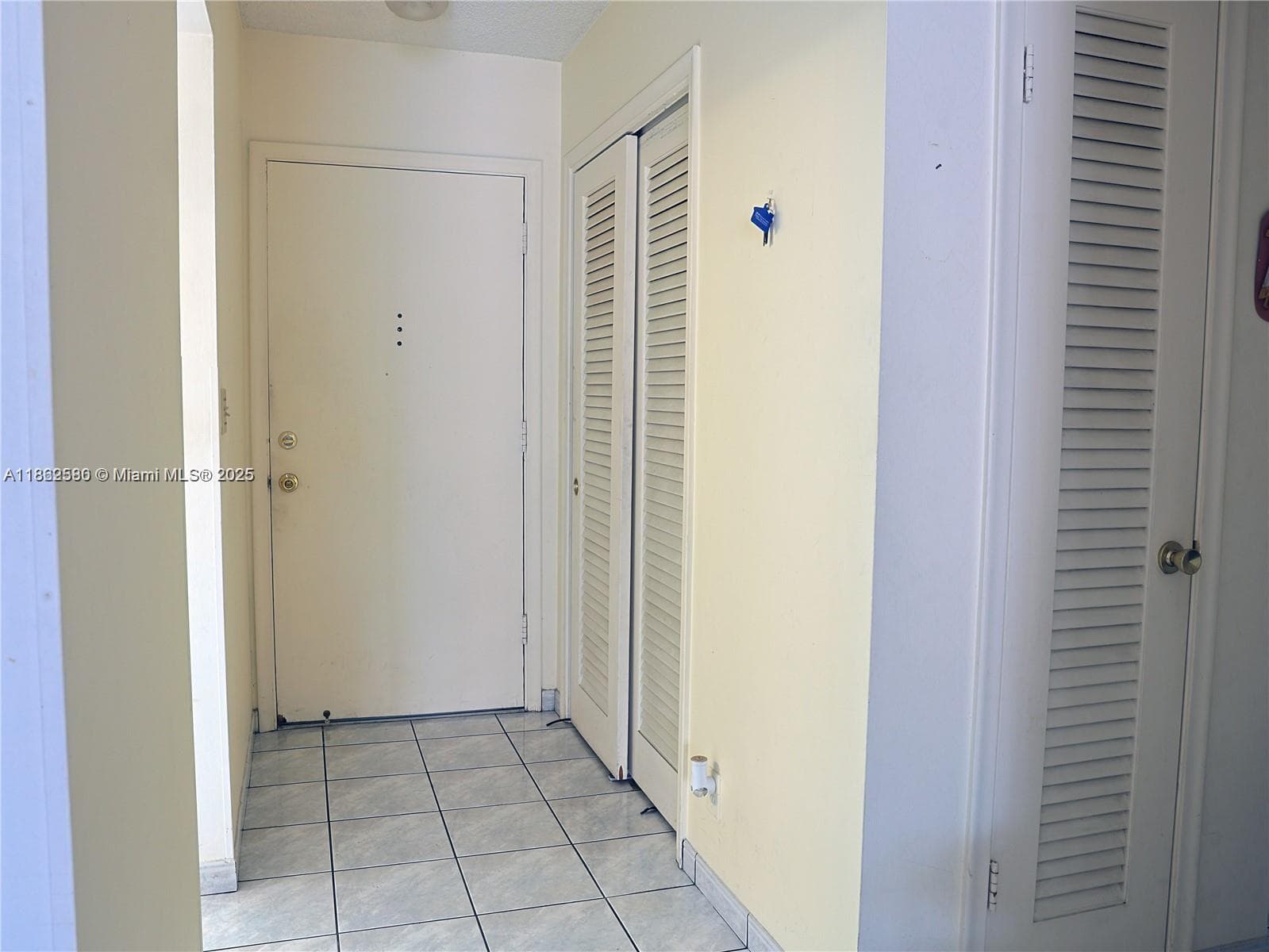 319 NE 14th Ave # 505, Hallandale Beach FL 33009 photo 4
