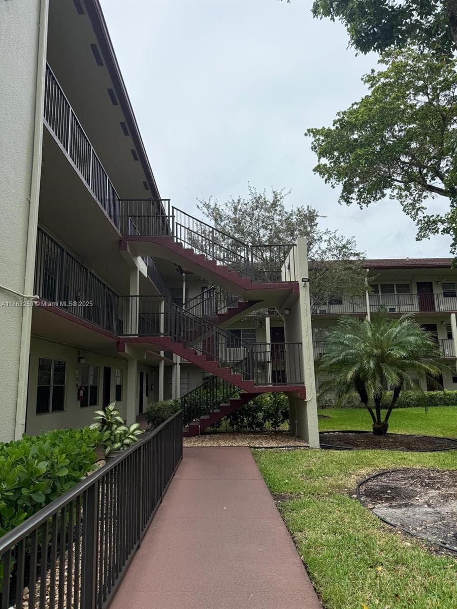 150 SW 134th Way # 101R, Pembroke Pines FL 33027 photo 2