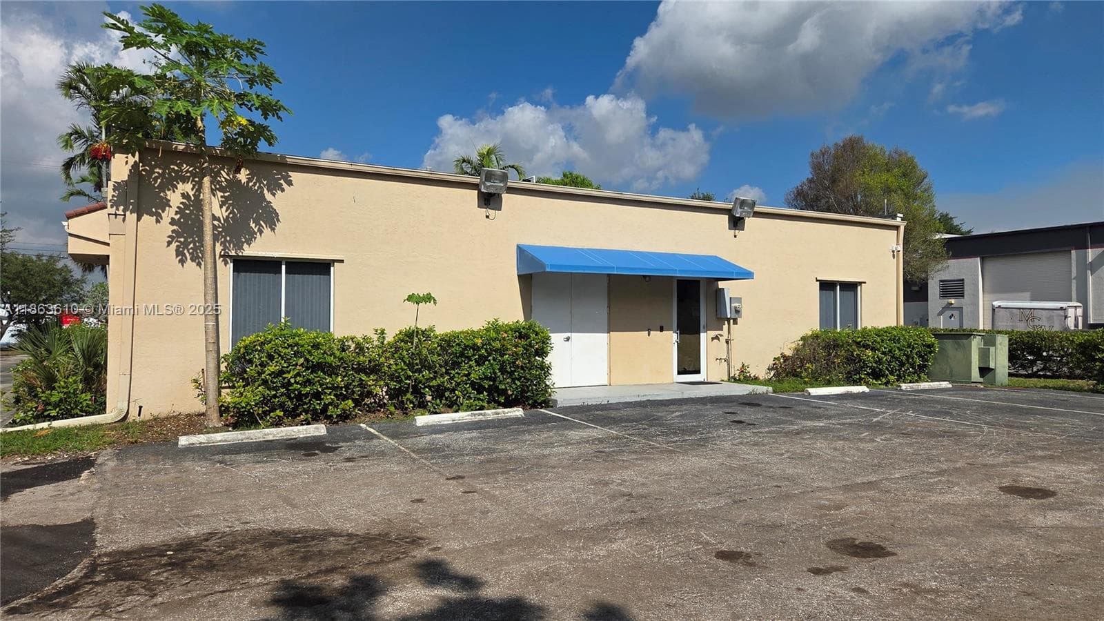 1150 SW 30th Ave, Pompano Beach FL 33069 photo 2