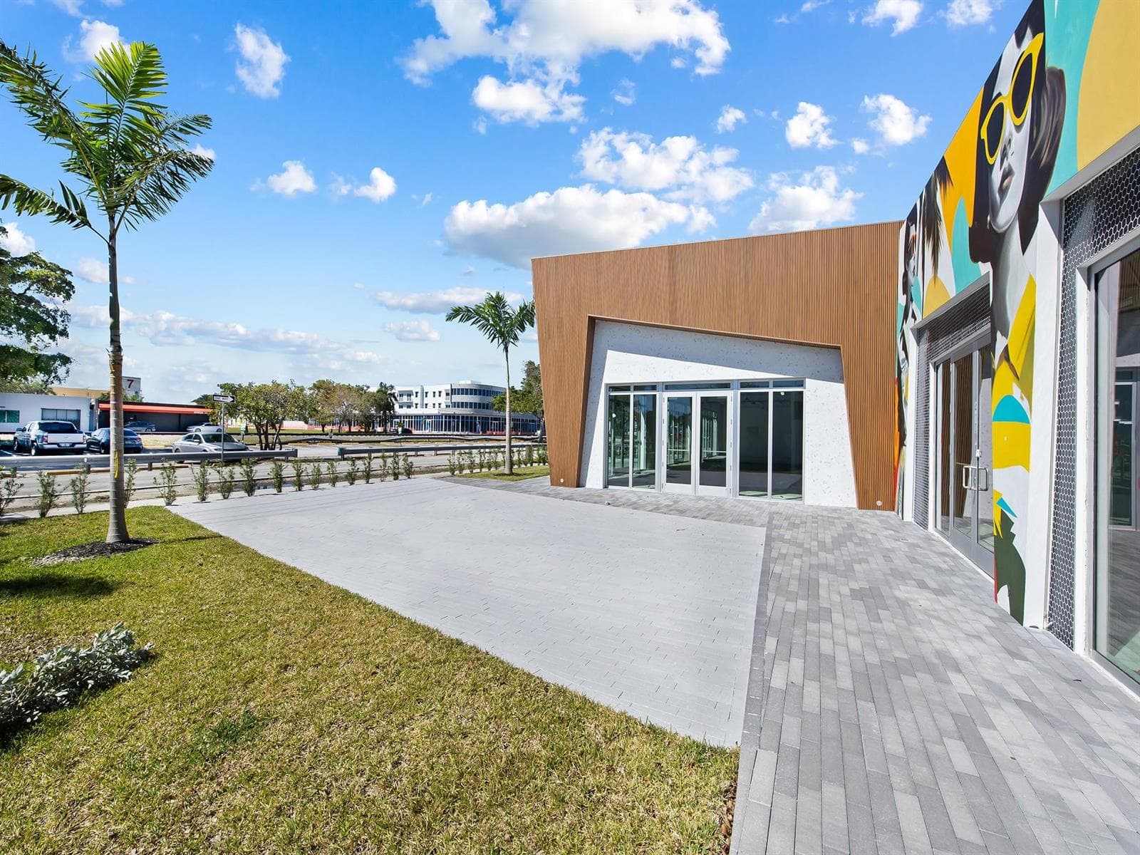 410 NE 1st Avenue, Hallandale Beach FL 33009 photo 4