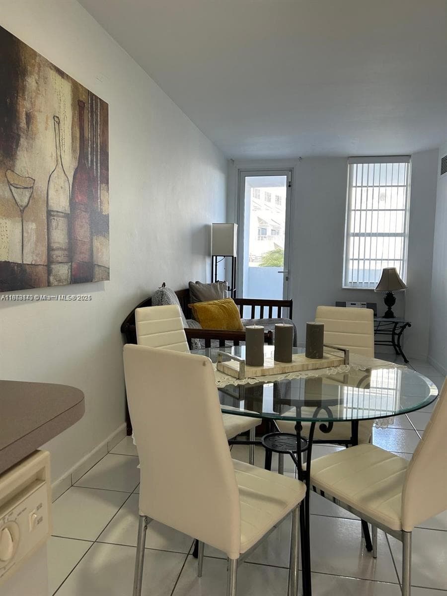 100 Lincoln Rd # 437, Miami Beach FL 33139 photo 2
