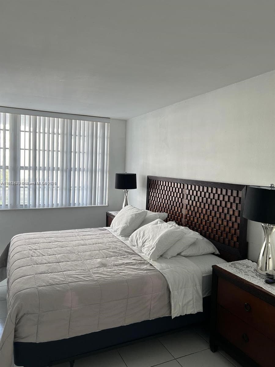100 Lincoln Rd # 437, Miami Beach FL 33139 photo 4