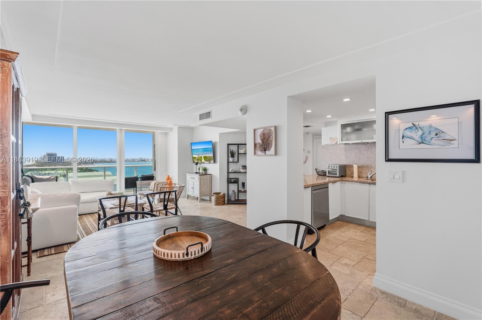 100 Bayview Dr # 1924, Sunny Isles Beach FL 33160 photo 3