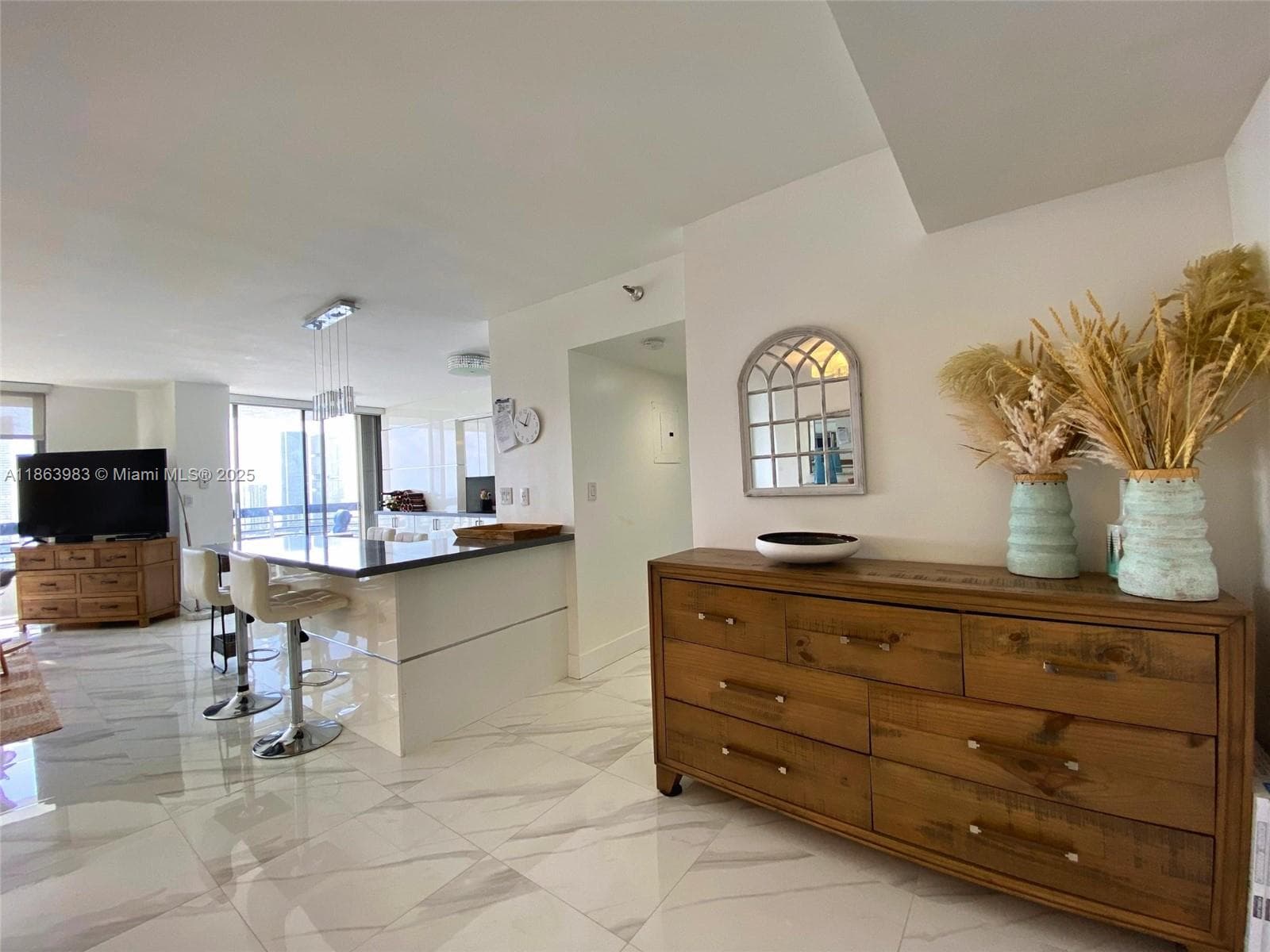 3530 Mystic Pointe Dr # 3014, Aventura FL 33180 photo 2