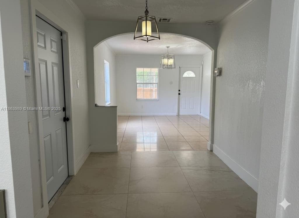 1178 NW 105th Ter, Miami FL 33150 photo 5