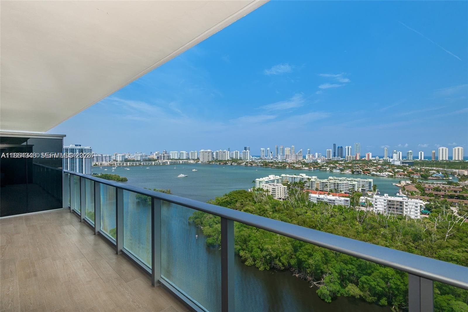 16385 Biscayne Blvd # 2118, North Miami Beach FL 33160 photo 2