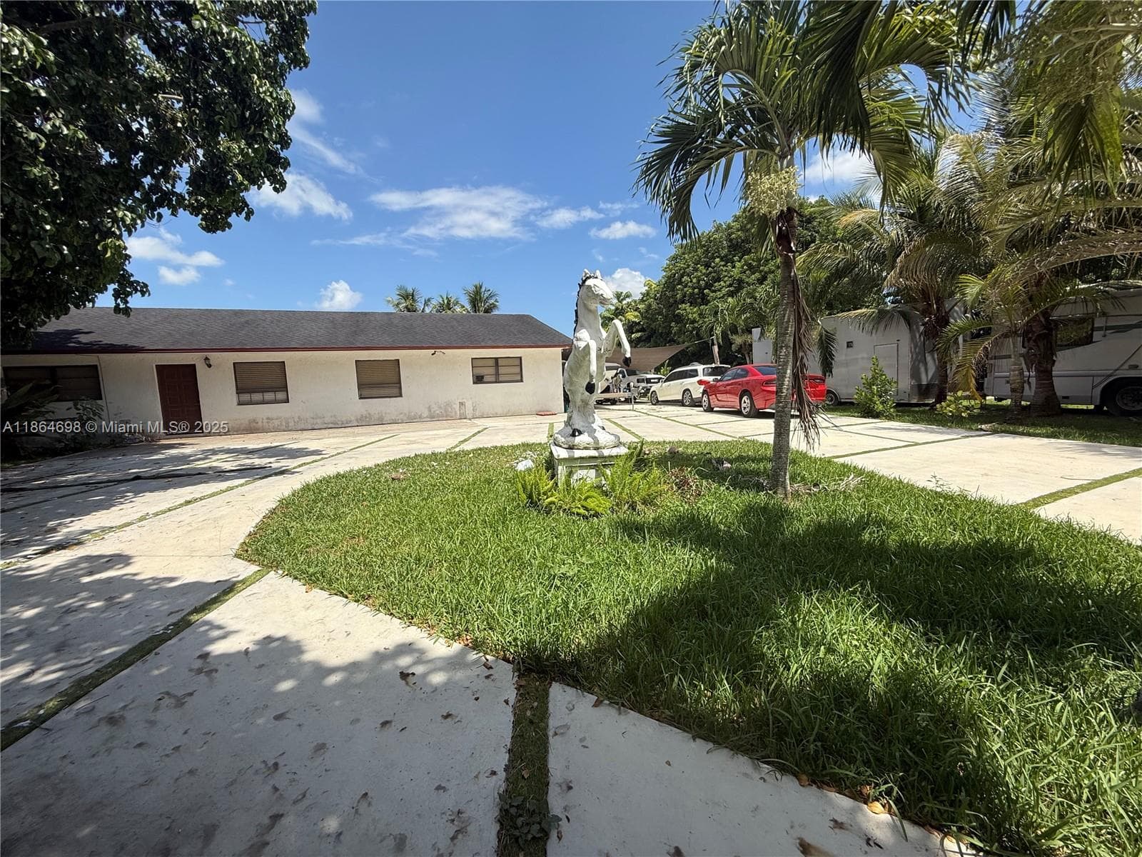 15765 SW 206th Ave, Miami FL 33187