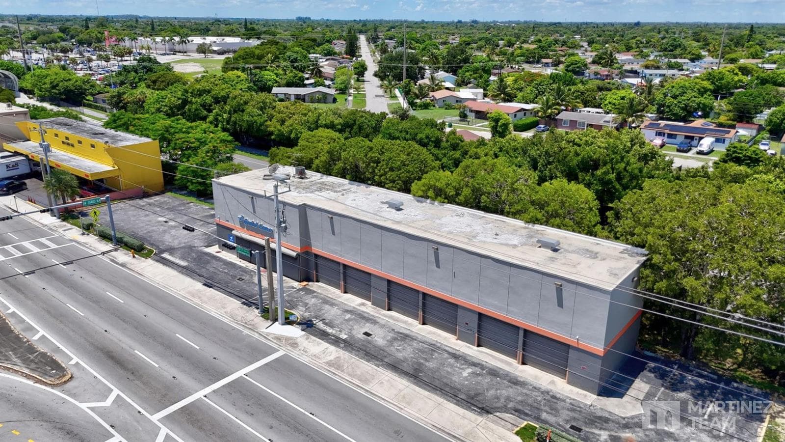 20390 S Dixie Highway, Cutler Bay FL 33189
