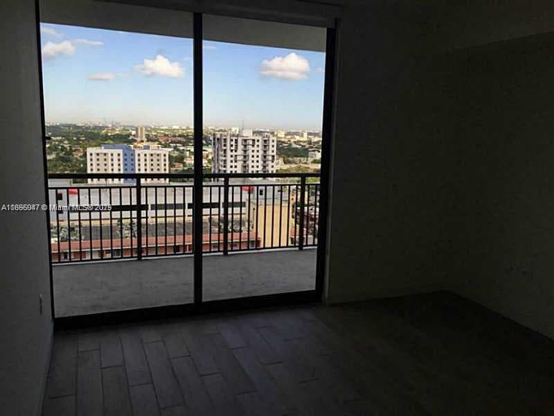 999 SW 1st Ave # 1809, Miami FL 33130 photo 3